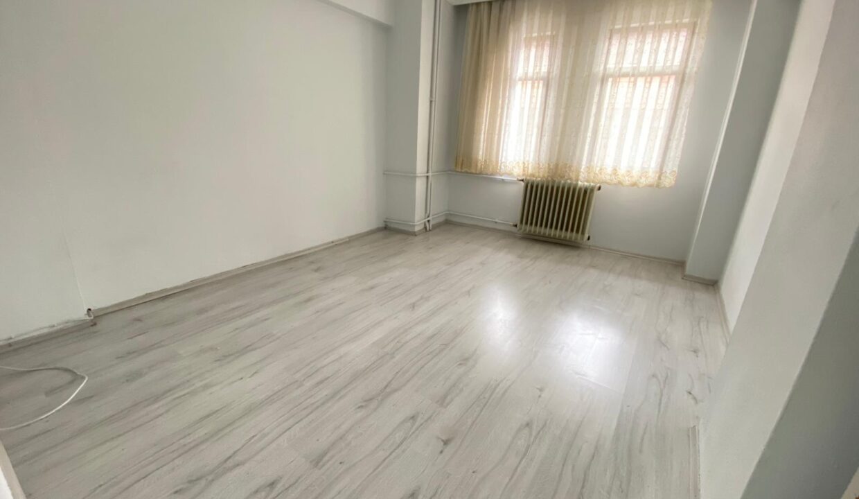 WhatsApp Image 2025-10-11 at 12.38.13