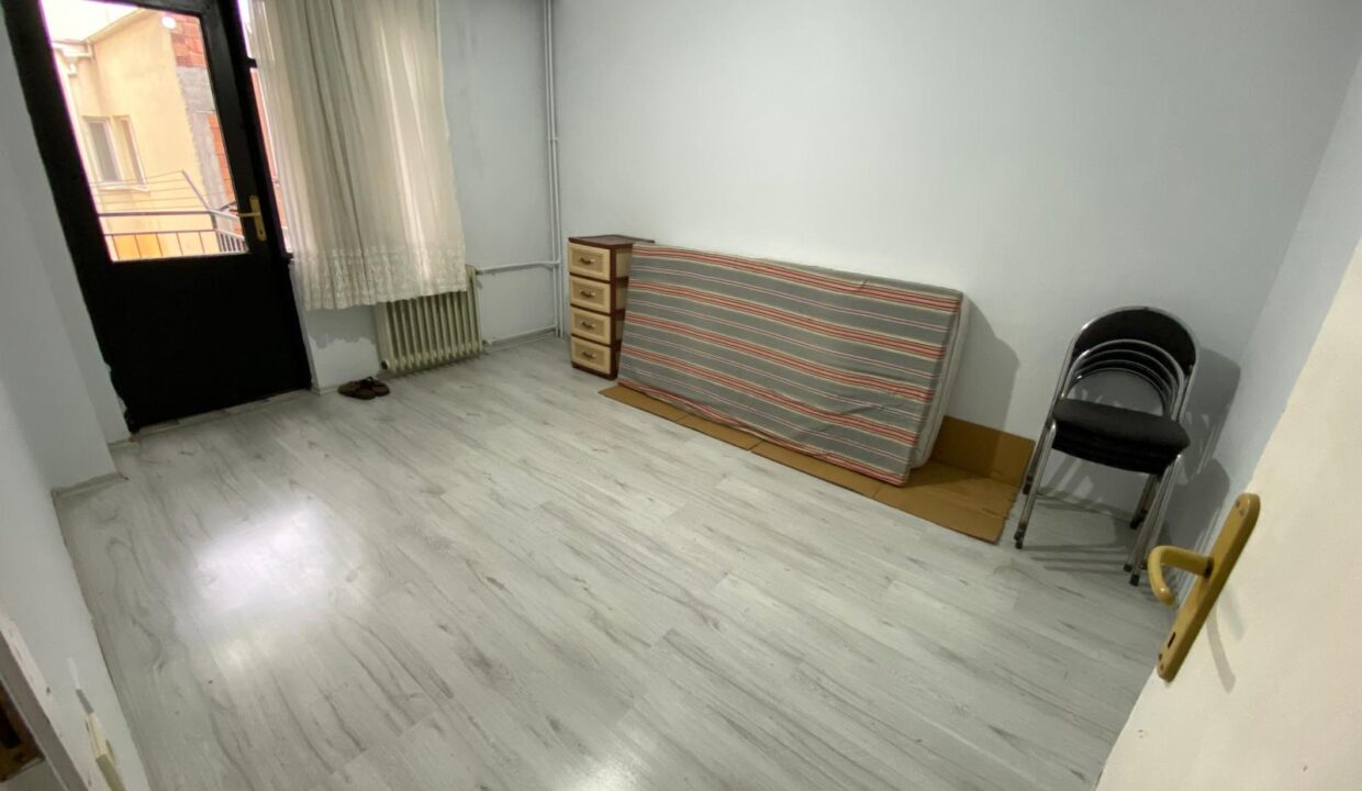 WhatsApp Image 2025-10-11 at 12.38.13(10)