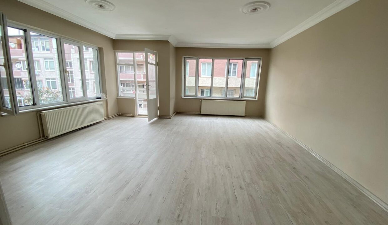 WhatsApp Image 2026-04-02 at 12.02.18